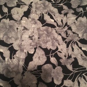 NWOT OS lularoe leggings black and white floral